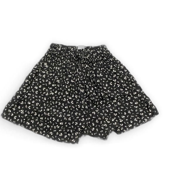 Zara Other - Kids shorts flared